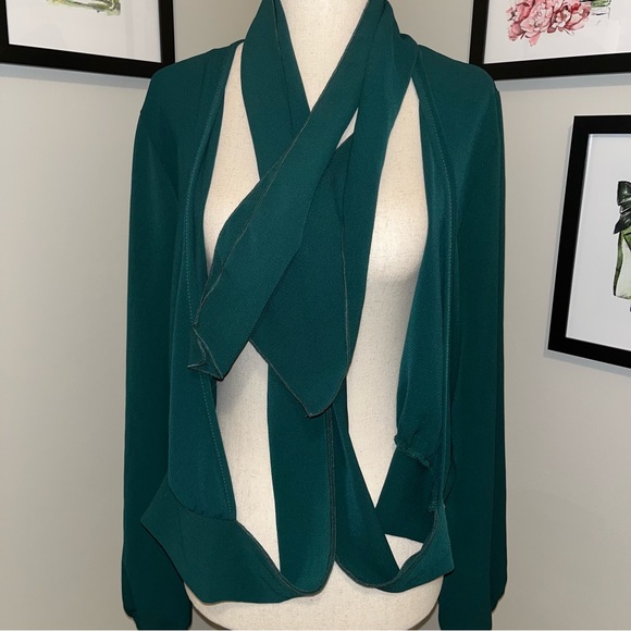 🧩 Fashion Nova Wrap V Neck Blouse - Picture 11 of 14